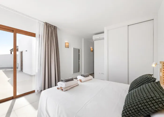 Navya - Vipvipvillas * بلايا بلانكا