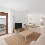 Navya - Vipvipvillas 플라야블랑카