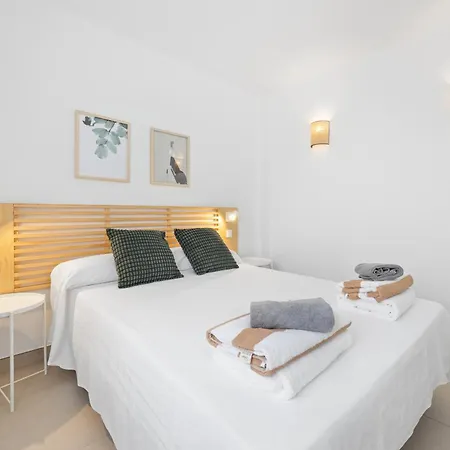 Navya - Vipvipvillas Willa