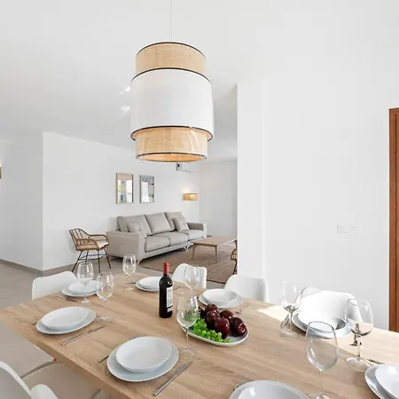 Navya - Vipvipvillas Willa *
